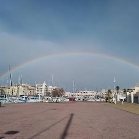 Апартаменты L'appart Suspendu Sur Le Port Лёкат